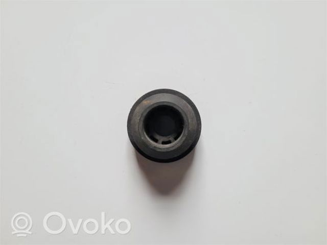 PE0113363 Mazda