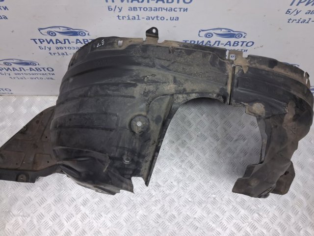 MAZDA KD5356130E Guardabarros interior derecho, aleta delantera  disponible España