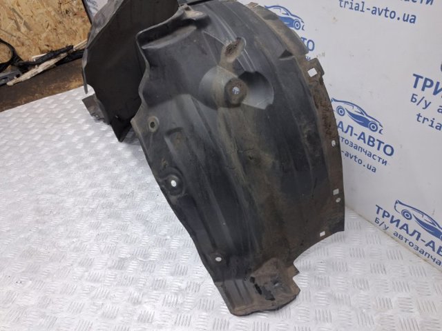 KD5356130E MAZDA Guardabarros interior derecho, aleta delantera  comprar en Jaén