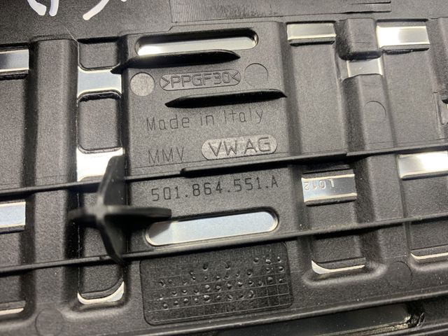 5Q1864551A VAG Revestimiento de pedal, juego  en stock Córdoba