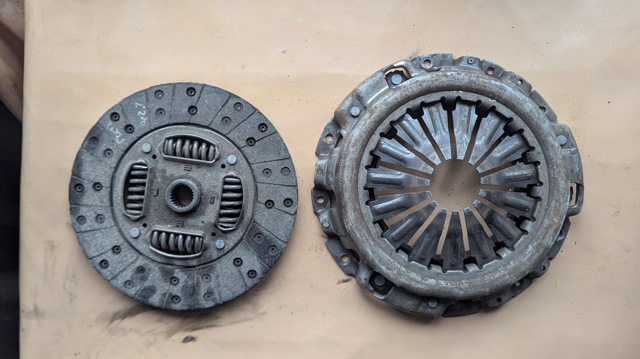 MN171120 Plato de presión de embrague comprar Almería