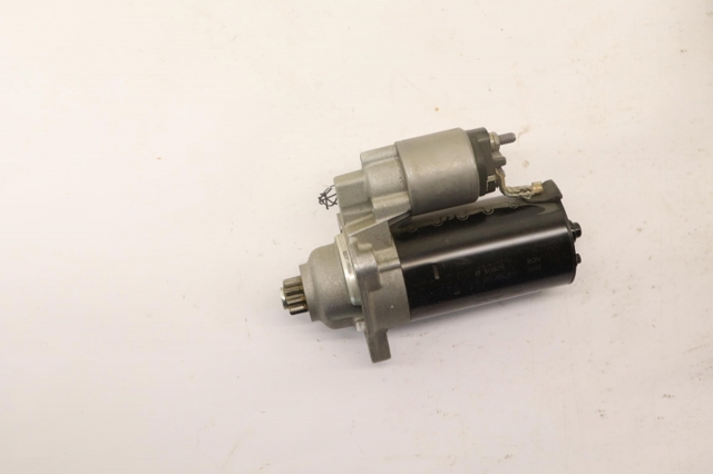 02B911023L Motor de arranque  en stock Granada