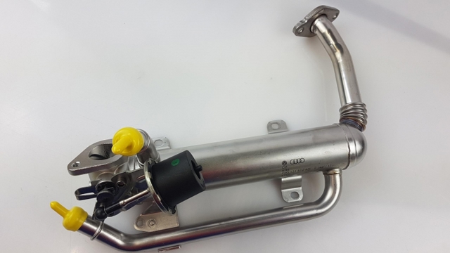 VAG 03G131512AD Enfriador de recirculación de gases de escape EGR comprar Barcelona