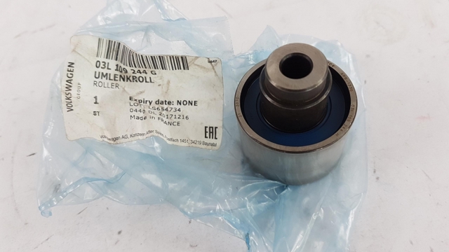 03L109244G Polea correa distribución  en stock Sabadell