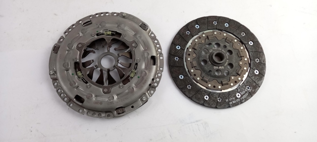 Kit de embrague para Audi Q2  (GAB, GAG)