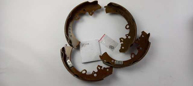 044950K070 TOYOTA Zapatas de freno comprar Madrid