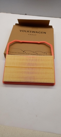 VAG 04C129620C Filtro de aire  disponible Lugo