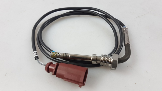059906088S VAG Sensor de temperatura de gases de escape antes del filtro de partículas  disponible Vigo