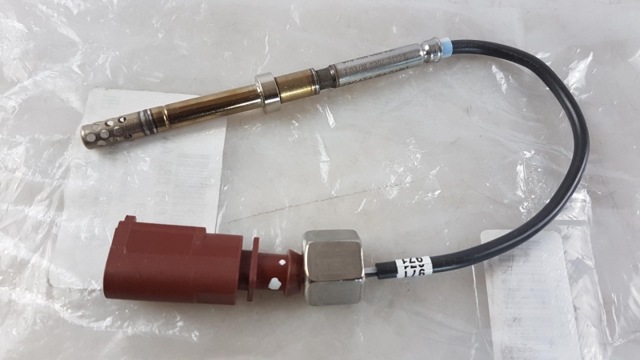 070906088AA VAG Sensor de temperatura de gases de escape antes del filtro de partículas  disponible Alicante
