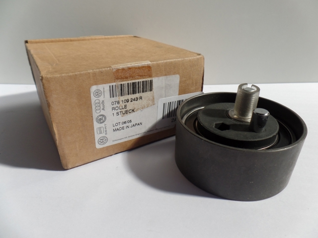 078109243R Rodillo tensor de la correa de distribución  disponible Burgos