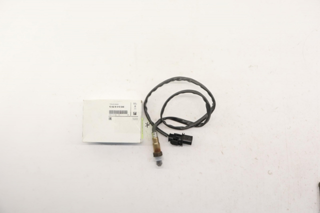 13628515640 BMW