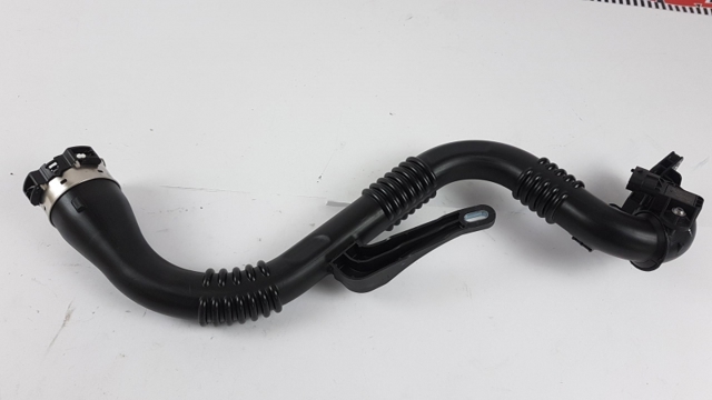 RENAULT 144605243R Tubo intercooler  en stock Salamanca