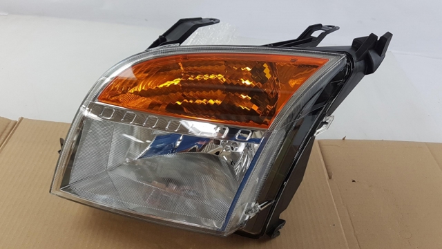 1547725 Faro izquierdo  en stock Granada