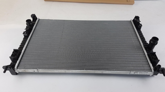 Radiador de água para Opel Vivaro  (K0)