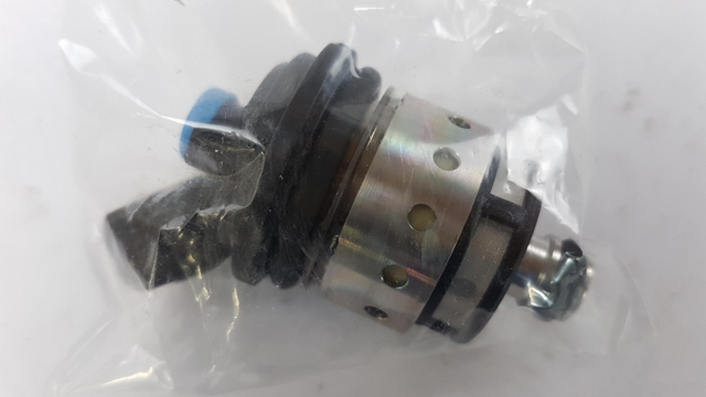 166008930R Renault (RVI)