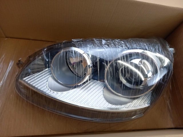VAG 1K6941039 Faro izquierdo  disponible Lugo