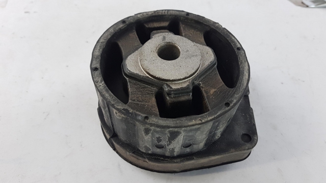 Comprar Soporte de transmisión (soporte de caja de cambios) BMW X3  E83 a bajo precio