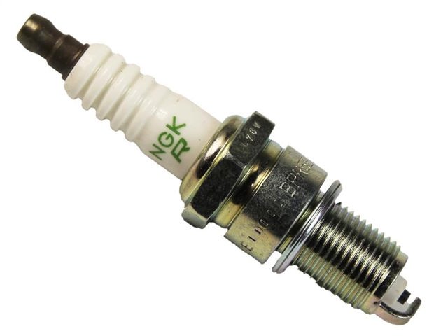 3028 NGK Bujía  en stock Huelva
