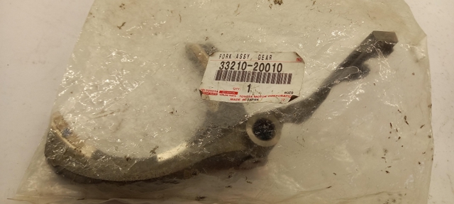 3321020010 Toyota