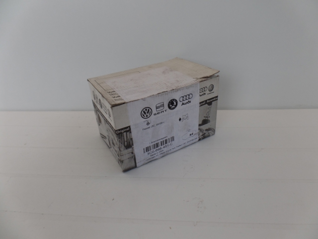3C0698451C Pastillas de freno traseras de disco  disponible Málaga