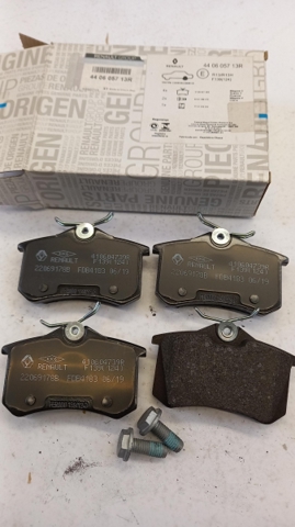 440605713R RENAULT Pastillas de freno traseras de disco  comprar en Oviedo