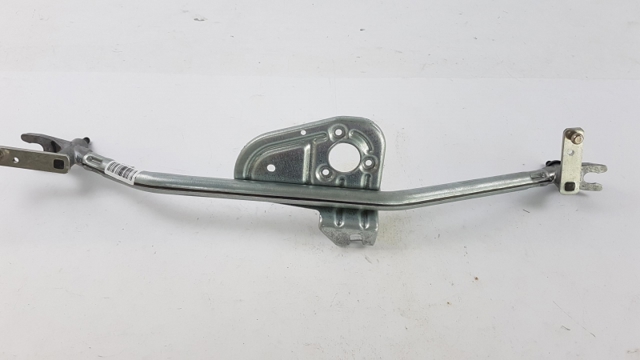 Trapezio del limpiaparabrisas Audi A6  familiar comprar en España