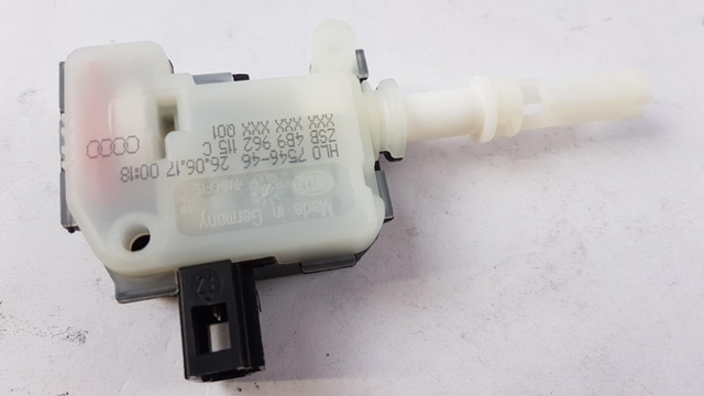 VAG 4B9962115C Motor de apertura/cierre del cierre del maletero (puerta trasera 3/5)  disponible Valladolid