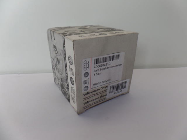 4D0698451G VAG Pastillas de freno traseras de disco  comprar en Lleida