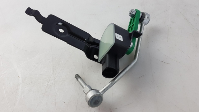 4F0941286B Sensor de nivel de carrocería delantero derecho  en stock Granada