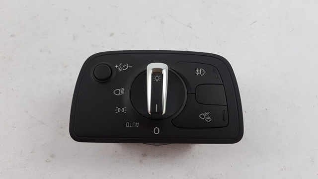 4G0941531E Interruptor de luces en el tablero  disponible Utrera