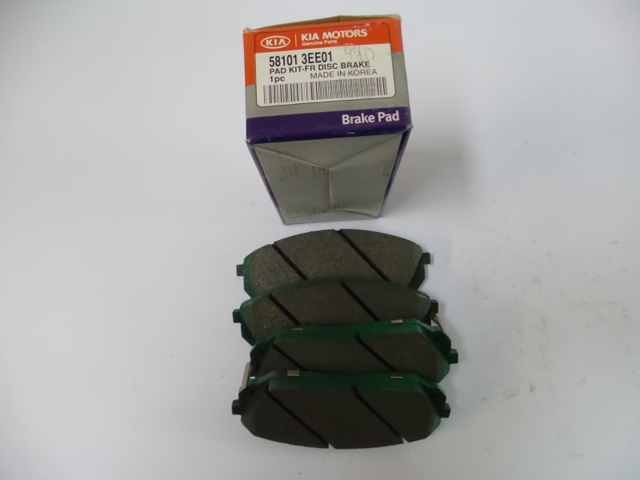 581013EE01 HYUNDAI Pastillas de freno delanteras de disco  comprar en Oviedo