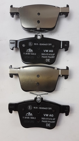 VAG 5Q0698451J Pastillas de freno traseras  en stock Terrassa