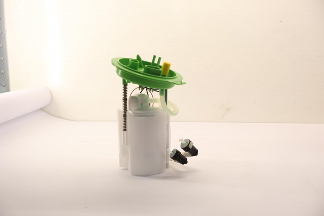 Comprar Módulo de bomba de combustible con sensor de nivel de combustible Skoda Octavia IV NX5, PV5 a bajo precio
