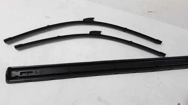 Comprar Escobillas delanteras COUNTRYMAN  F60