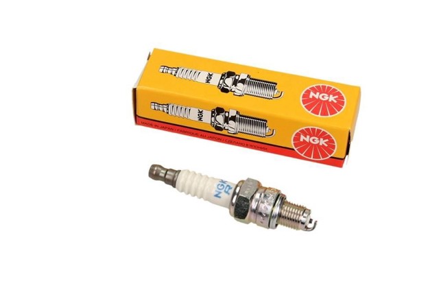 6208 Bujía de encendido  disponible Utrera