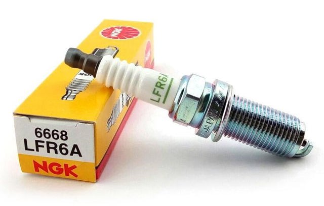 NGK 6668 Bujía comprar Pamplona