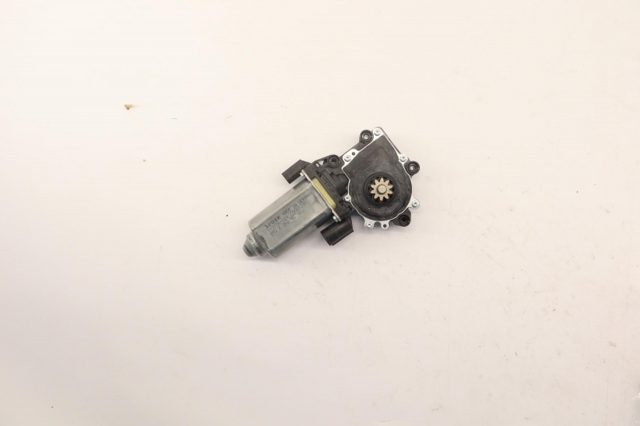 67628360977 BMW