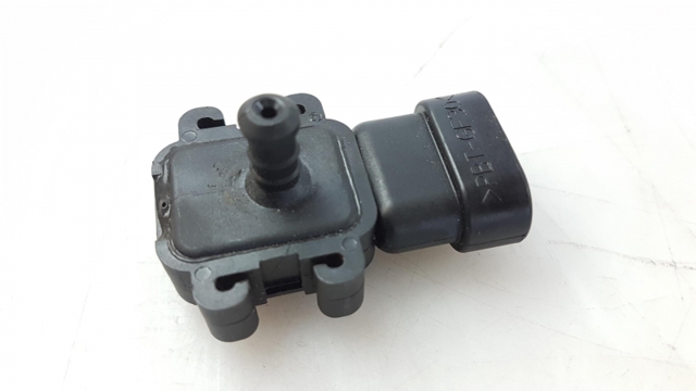7700111957 RENAULT Sensor de presión del colector de admisión comprar Bilbao
