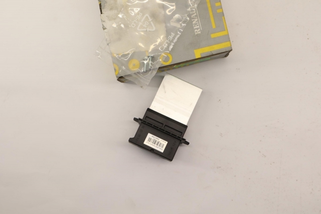 7701051272 RENAULT Regulador de velocidad del ventilador de refrigeración (unidad de control)  comprar en Lleida