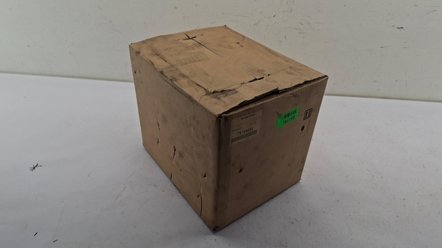 7813A084 Compresor de aire acondicionado  comprar en Reus