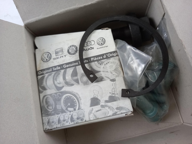 7D0498625 Cojinete de rueda delantera  comprar en Pontevedra
