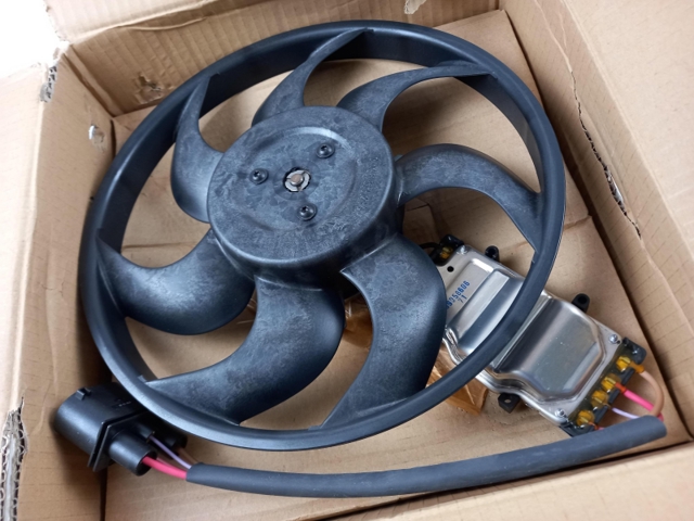 7L0959455C Ventilador eléctrico de refrigeración completo izquierdo (motor y hélice) comprar Sevilla
