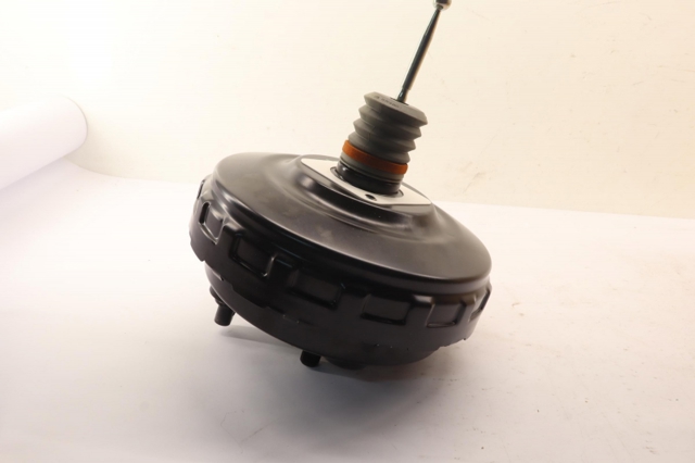 7L8612105D VAG
