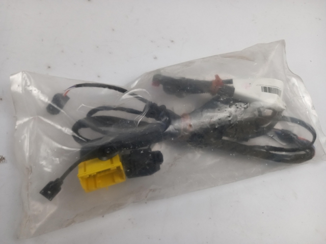 870697565R Renault (RVI)