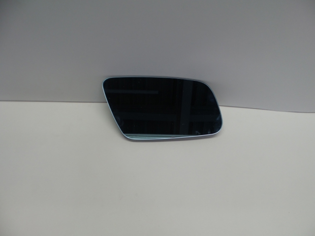 8D0857536C Cristal de espejo retrovisor derecho comprar Almería