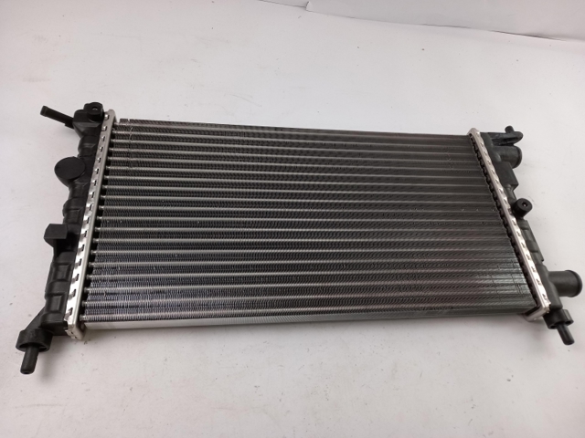Radiadores Astra  familiar (1991-2001) original desde 59,51 €