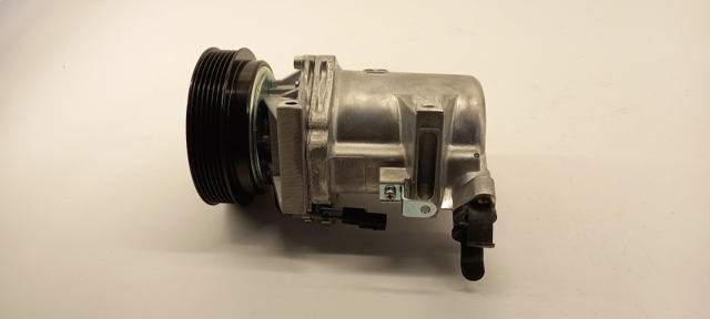 RENAULT 926004634R Compresor de aire acondicionado comprar Tarragona