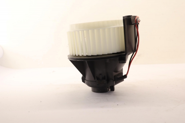 Electroventilador habitáculo Opel Astra  (L35)