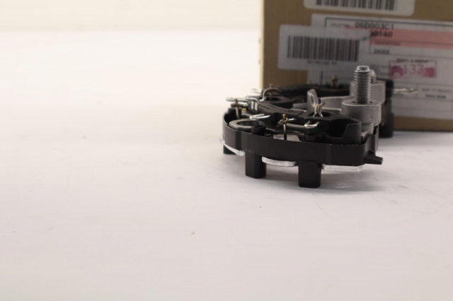 Comprar Puente rectificador del alternador Opel Corsa  S07 a bajo precio