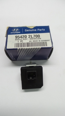 HYUNDAI 954202L700 Módulo de control del inmovilizador  en stock Salamanca